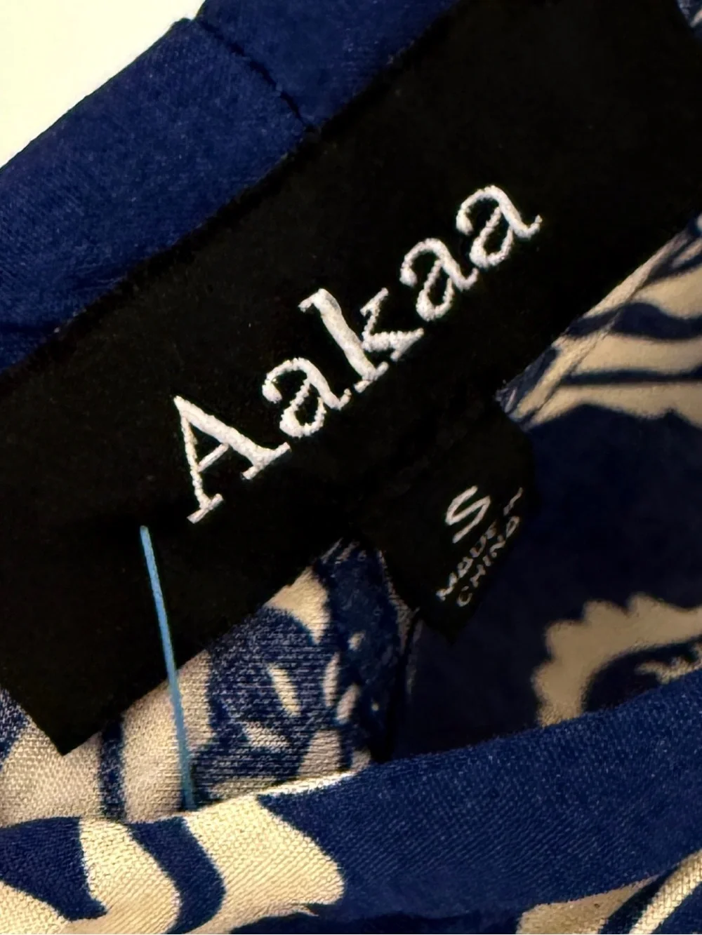 AAKAA Women's Blue & White Boho Print Collared Sleeveless Backless Jumpsuit NEW - Picture 4 of 5
